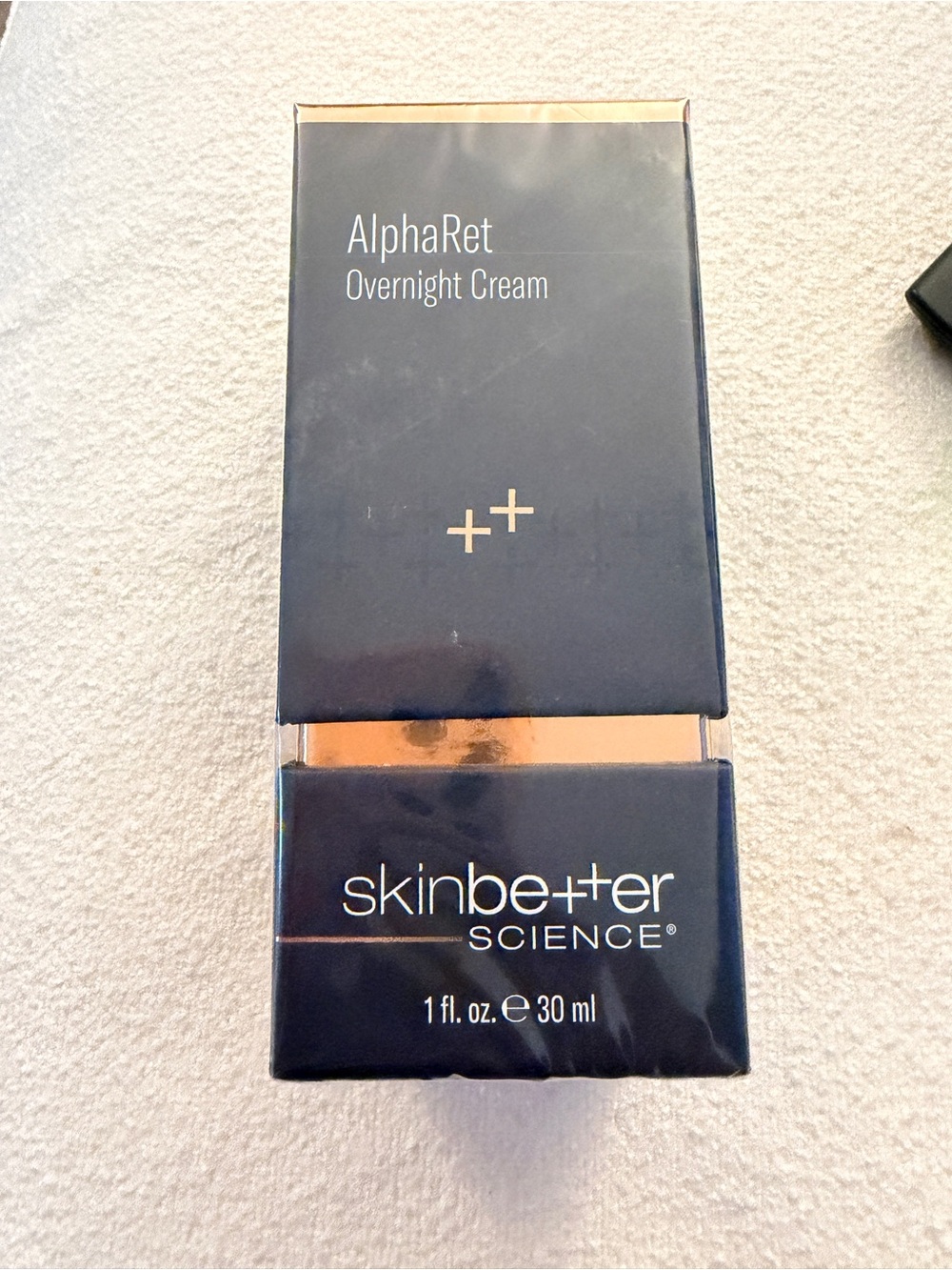 skinbetter science AlphaRet Overnight Cream – Navy & Gold